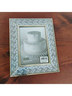 Burnes Of Boston Silver Lace Glass 5x7 Photo Frame